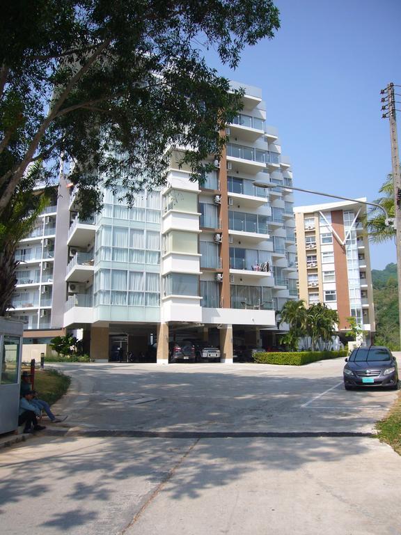 Chic Condominium Unit A303, A306, A307, A308, A406 Karon Exterior photo