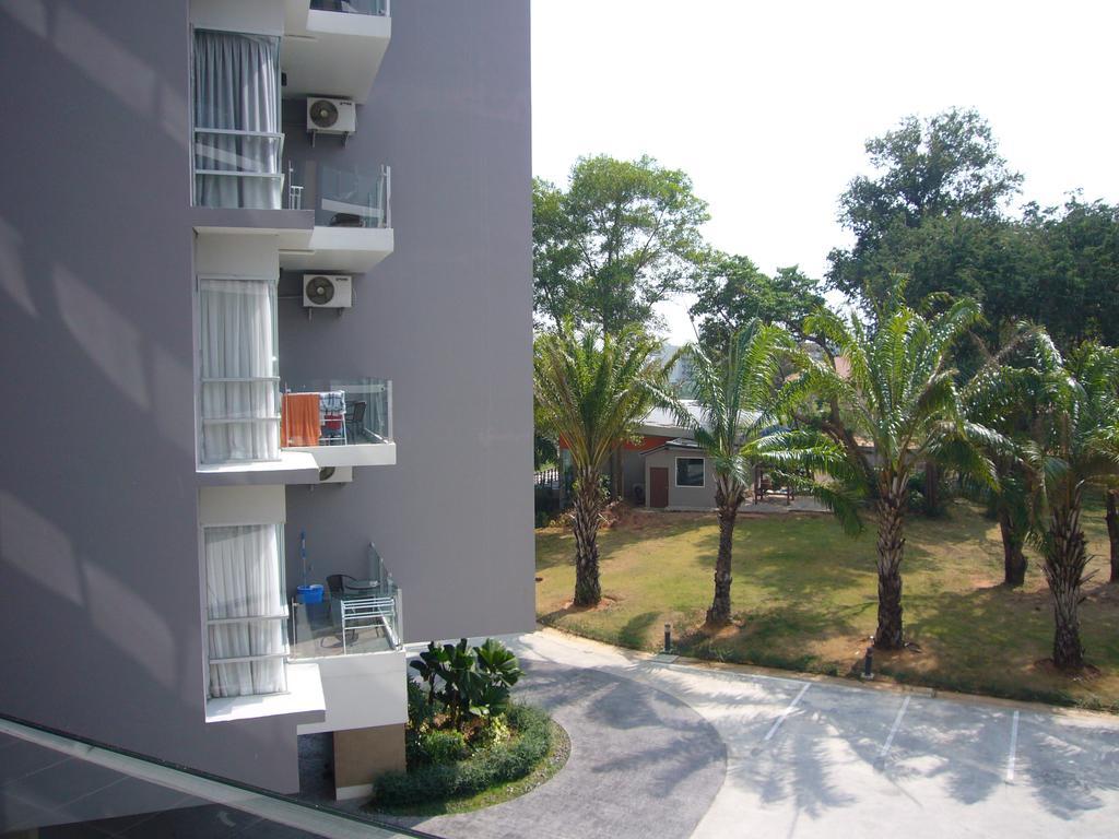 Chic Condominium Unit A303, A306, A307, A308, A406 Karon Exterior photo